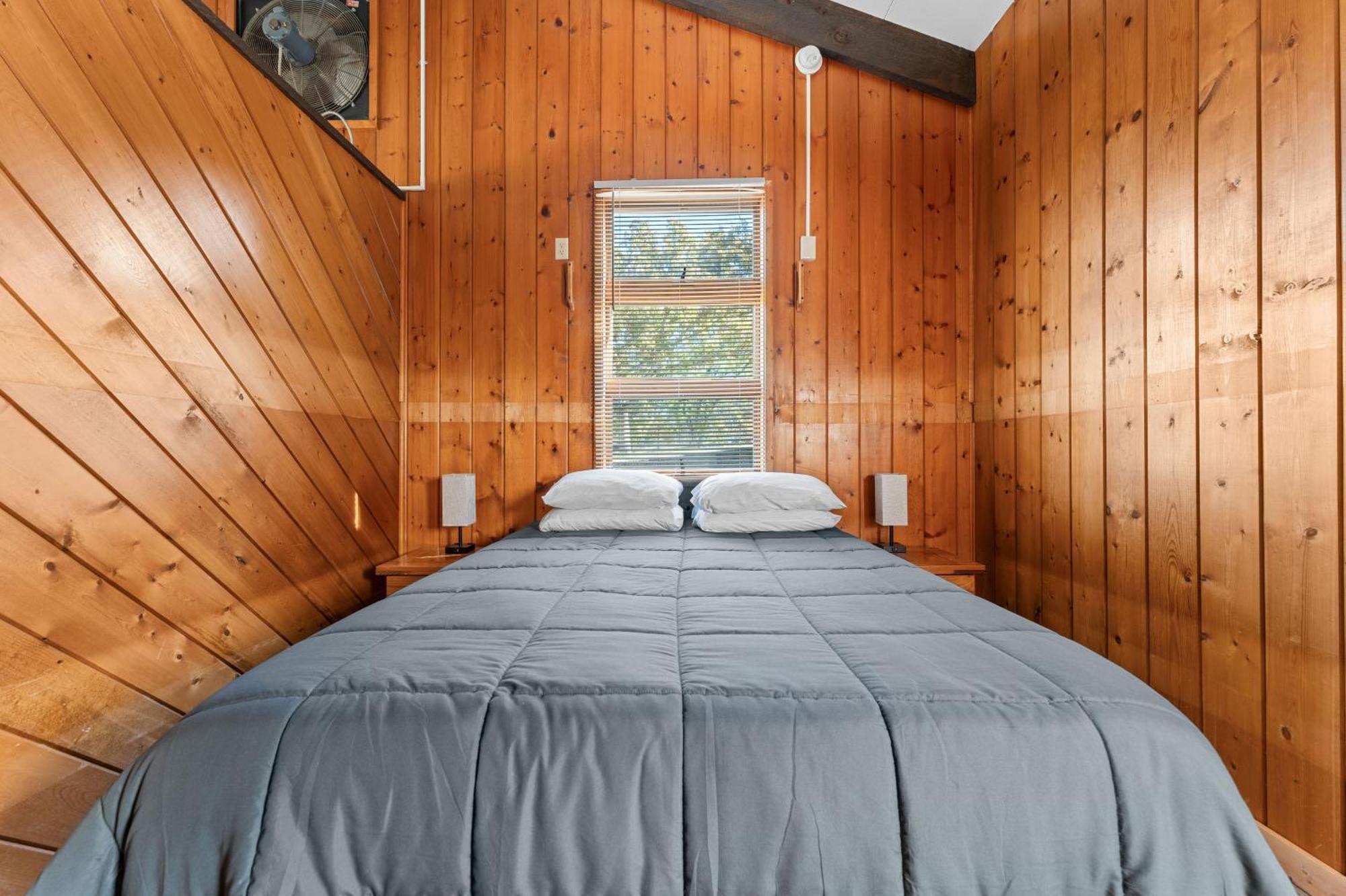 Ymca Trout Lodge Potosi Room photo